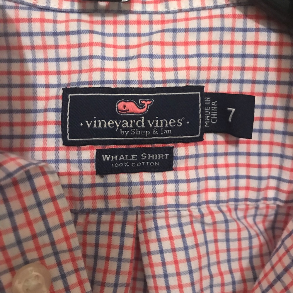 Boys vineyard vines button up size 7
